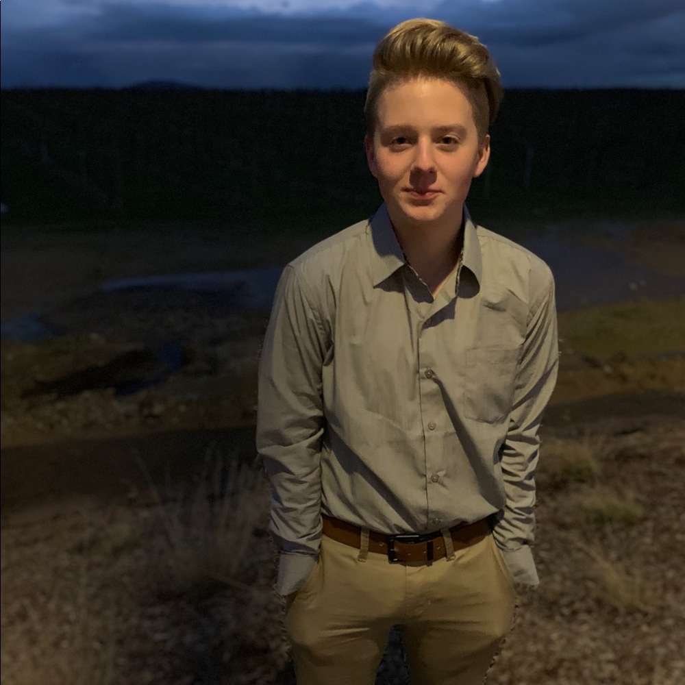 Meet your Posher, Hunter